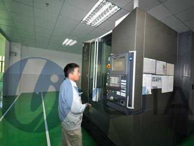 db视讯光电精密模具设备