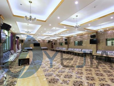 db视讯光电员工卡拉OK室